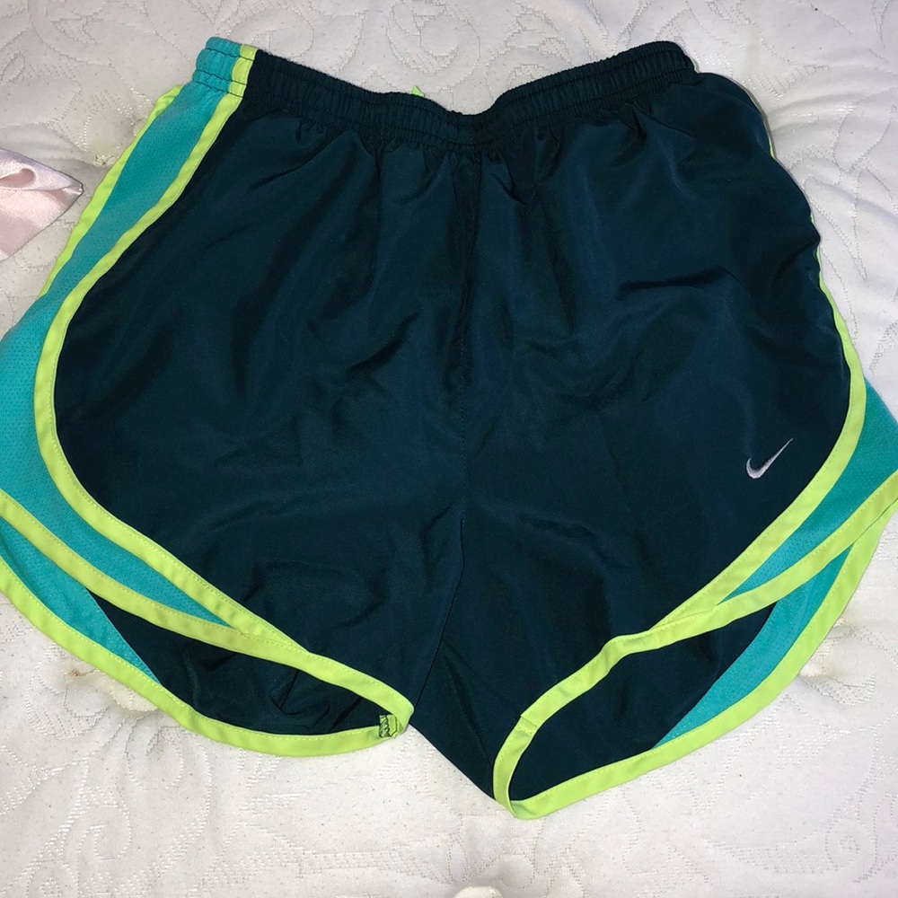 XS Dri-fit Nike Running Shorts
